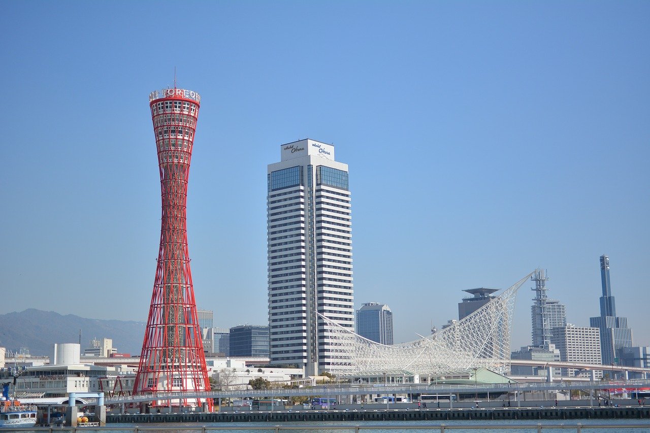 これは「大蔵、高橋、丸山」です。